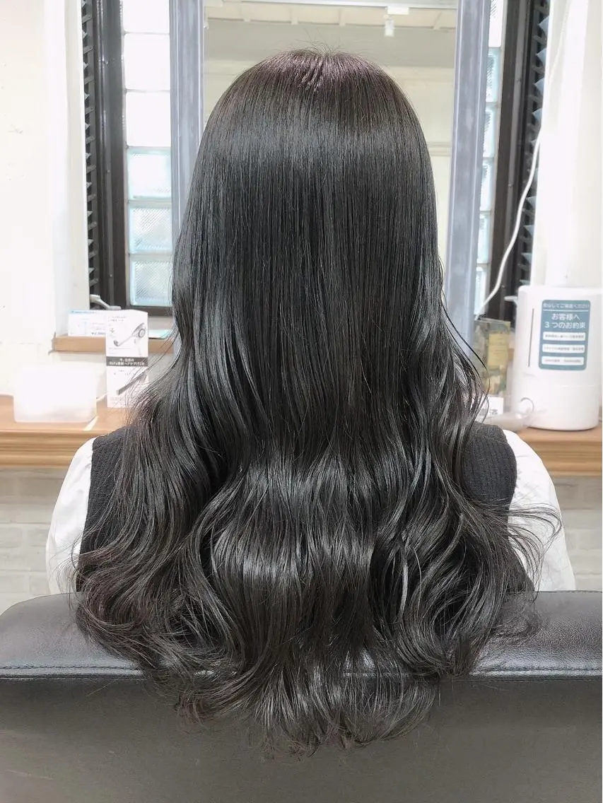 セミロング カラー Froom🌻 村上夏菜のネイルデザイン