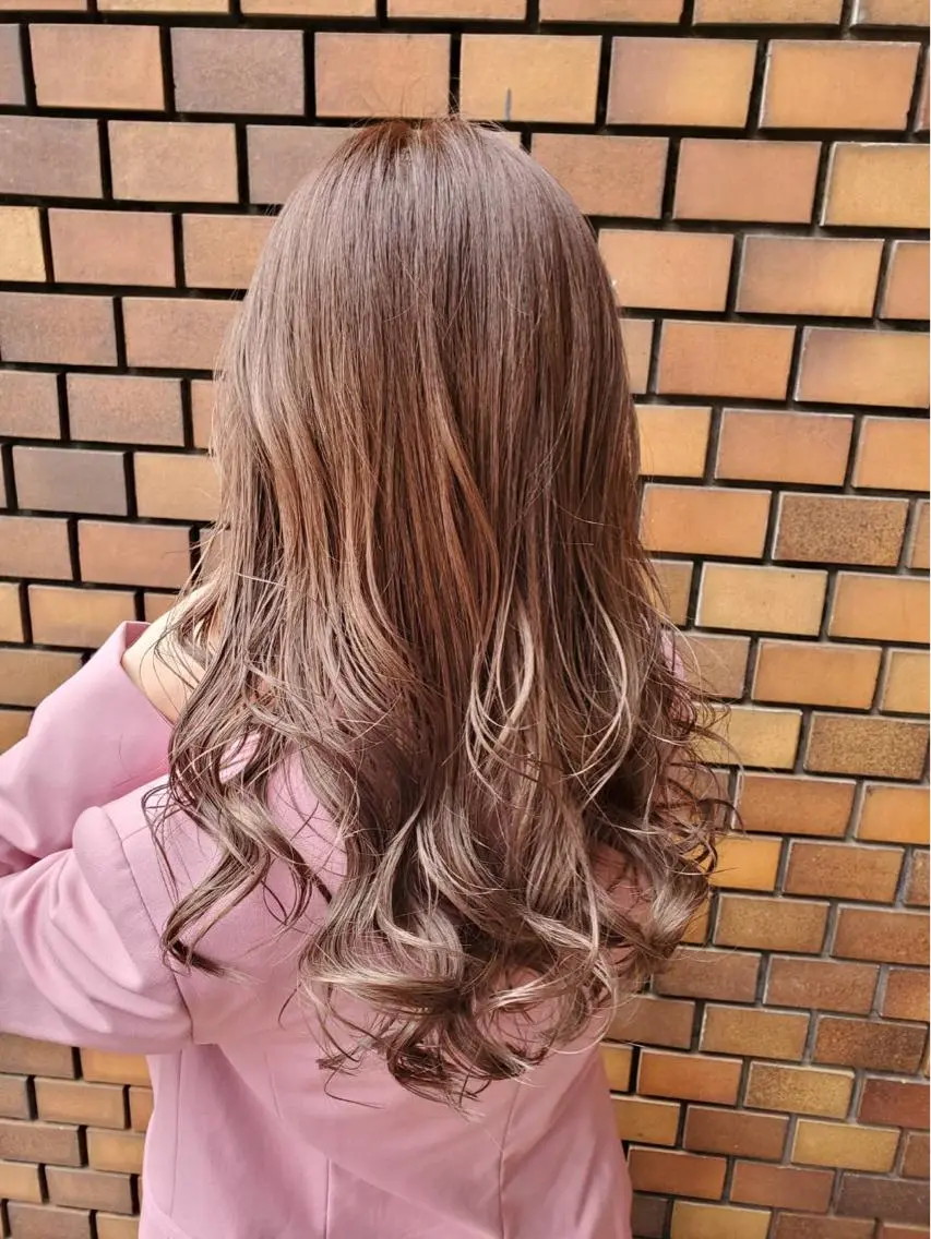 セミロング 派手髪支持率No1 Eisukeのヘアスタイル