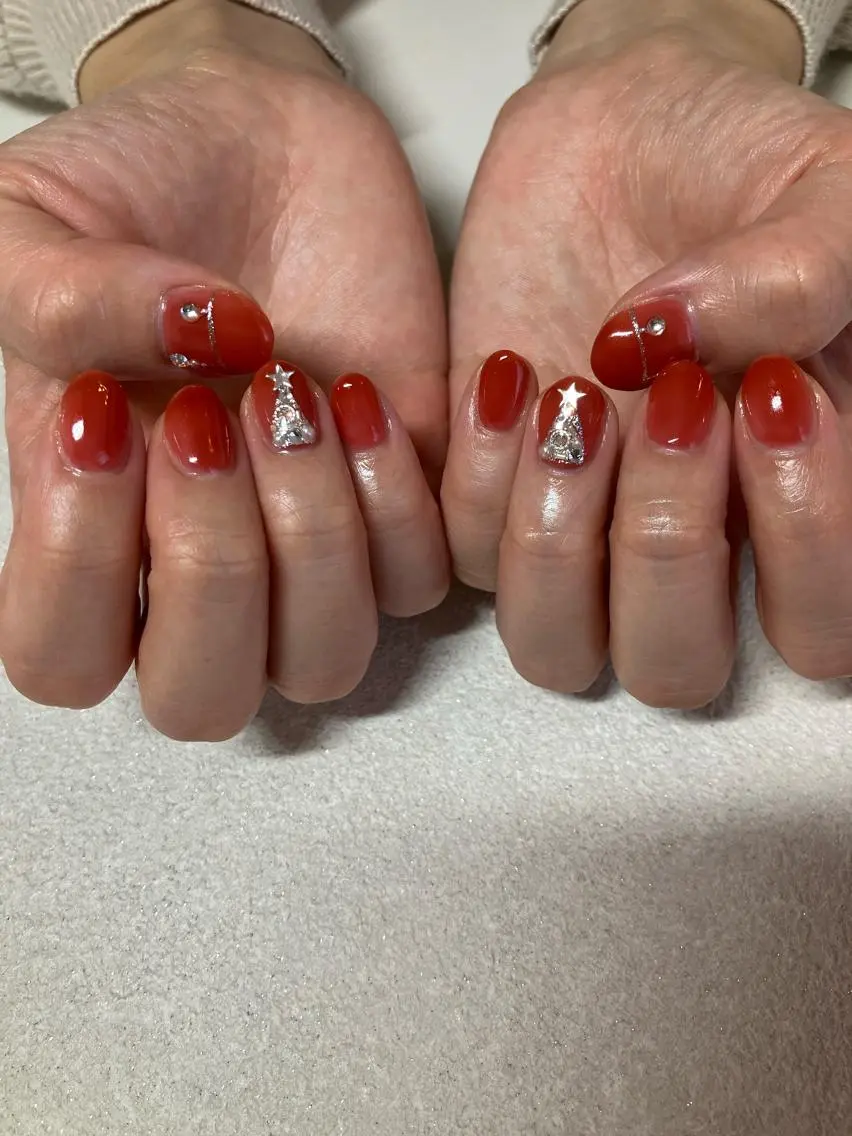 ネイル 赤色 冬ネイル クリスマス m'sNail 福岡西区 ネイルのネイルデザイン