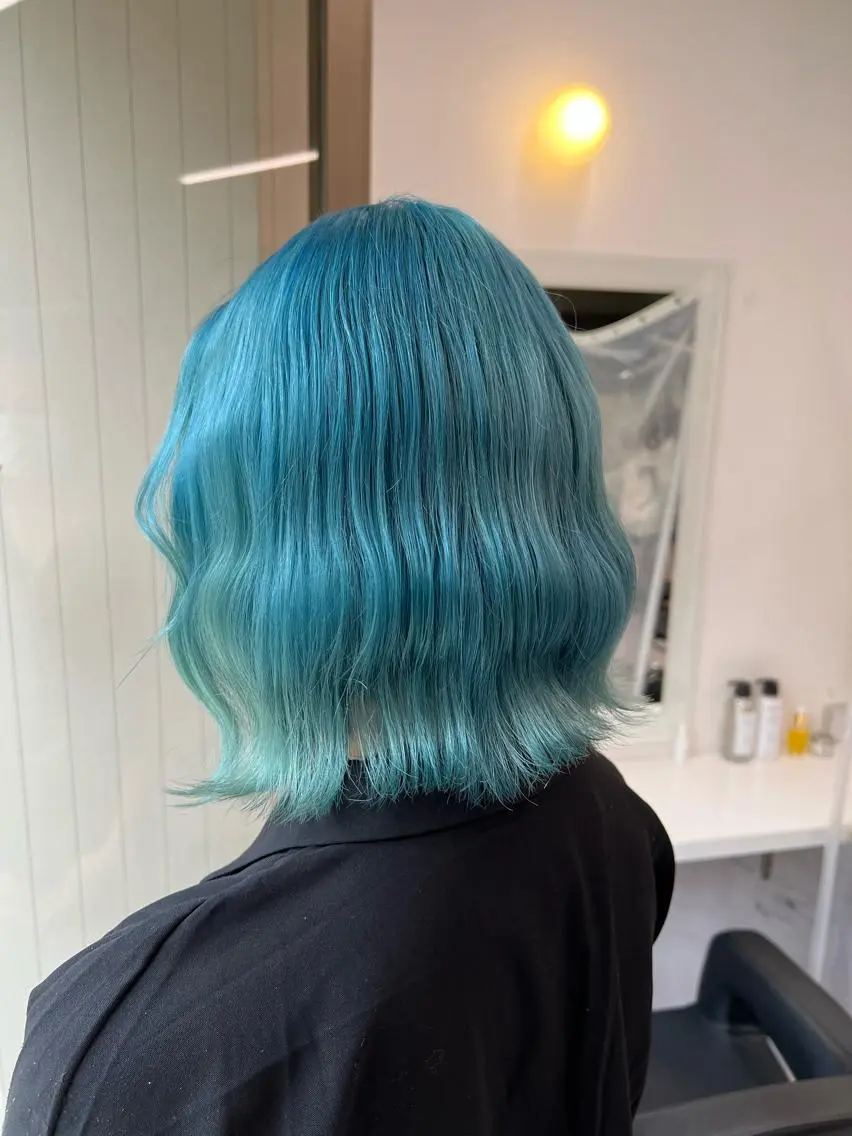 ミディアム カラー ヘアアレンジ 🩵 JURI🩵のヘアスタイル