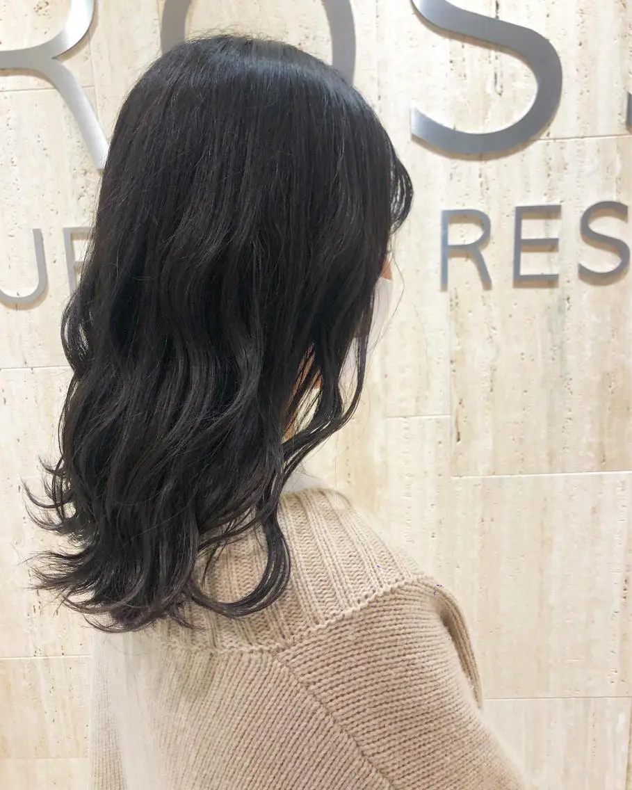 ロング カラー アッシュ ダークアッシュ カット ヘアカラー 高橋 芽衣のヘアスタイル