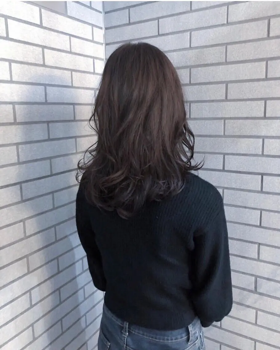 セミロング カラー アディクシーカラー ブラウンカラー 学生 中村 よしひでのヘアスタイル