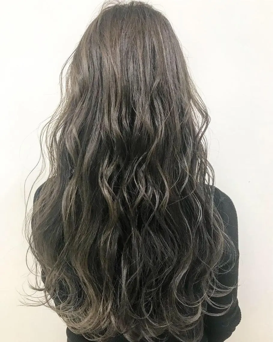 ロング カラー カット ヘアカラー パーマ 縮毛矯正 トリートメント ヘッドスパ Lien 深井店のヘアスタイル