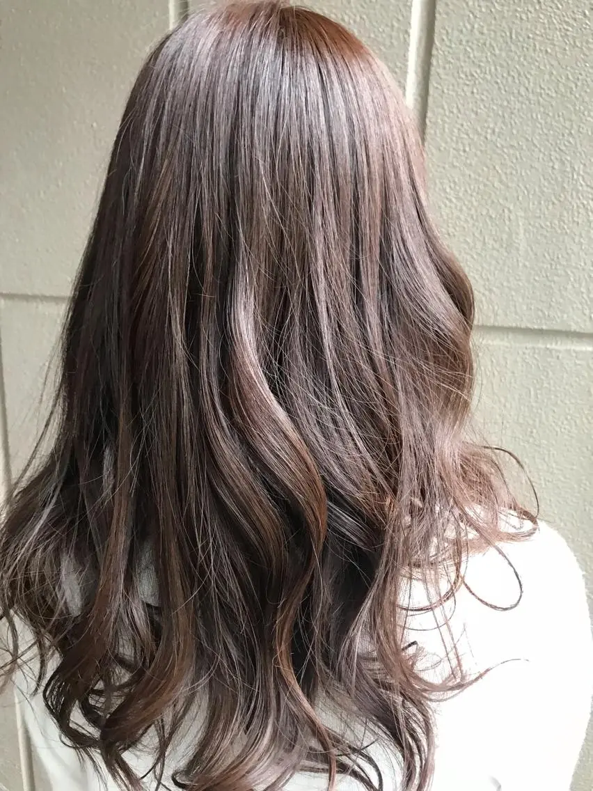 ロング カラー グレージュ ヘアカラー トリートメント 青木 啓輔のヘアスタイル