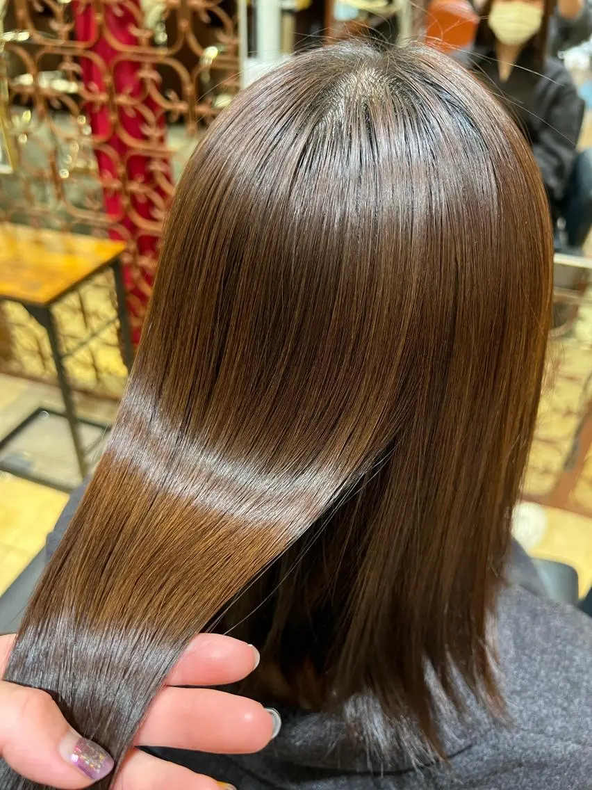 ロング パーマ ストレートパーマ 水川 七海のヘアスタイル