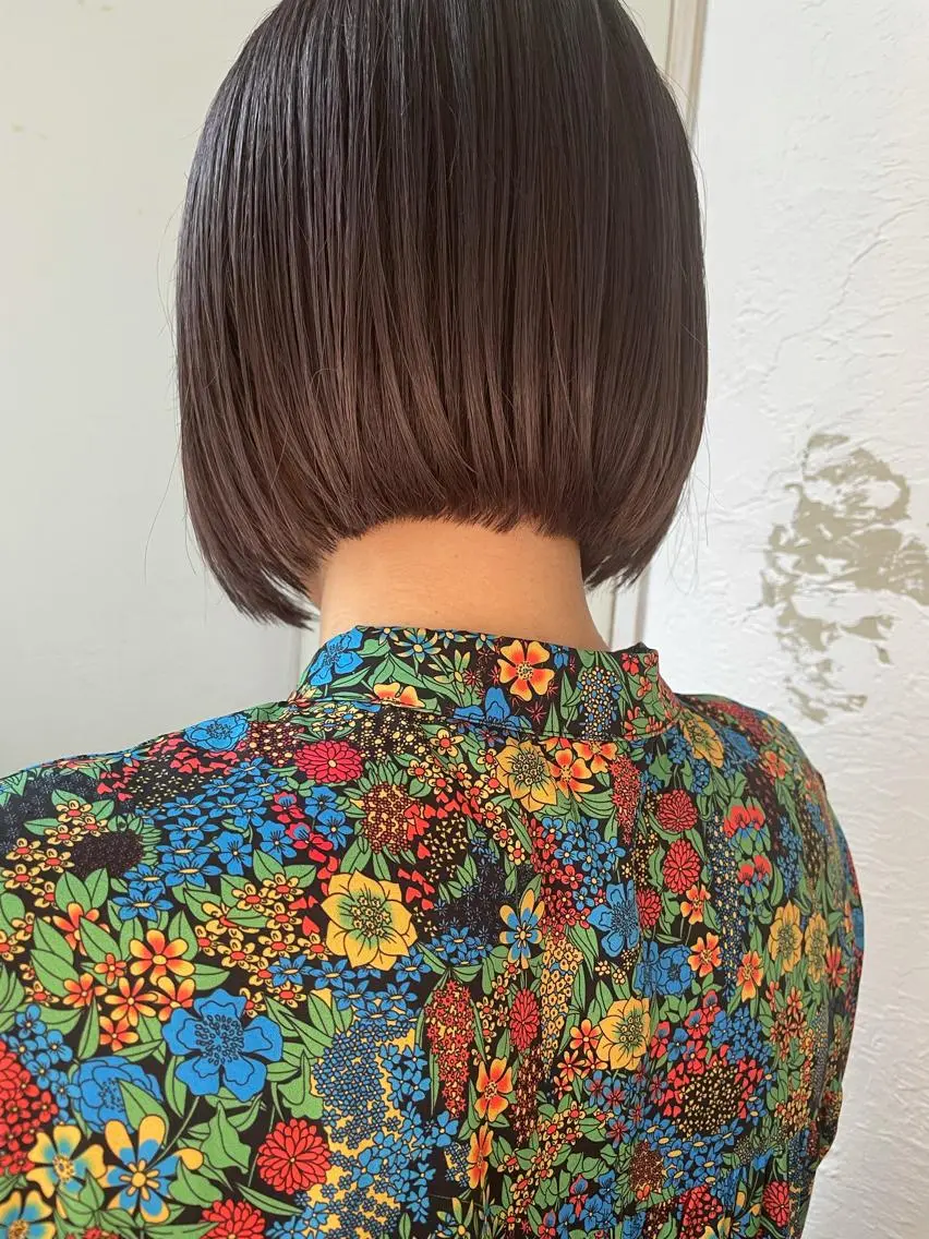 ミディアム カラー ボブ トリートメント fio マナミのヘアスタイル