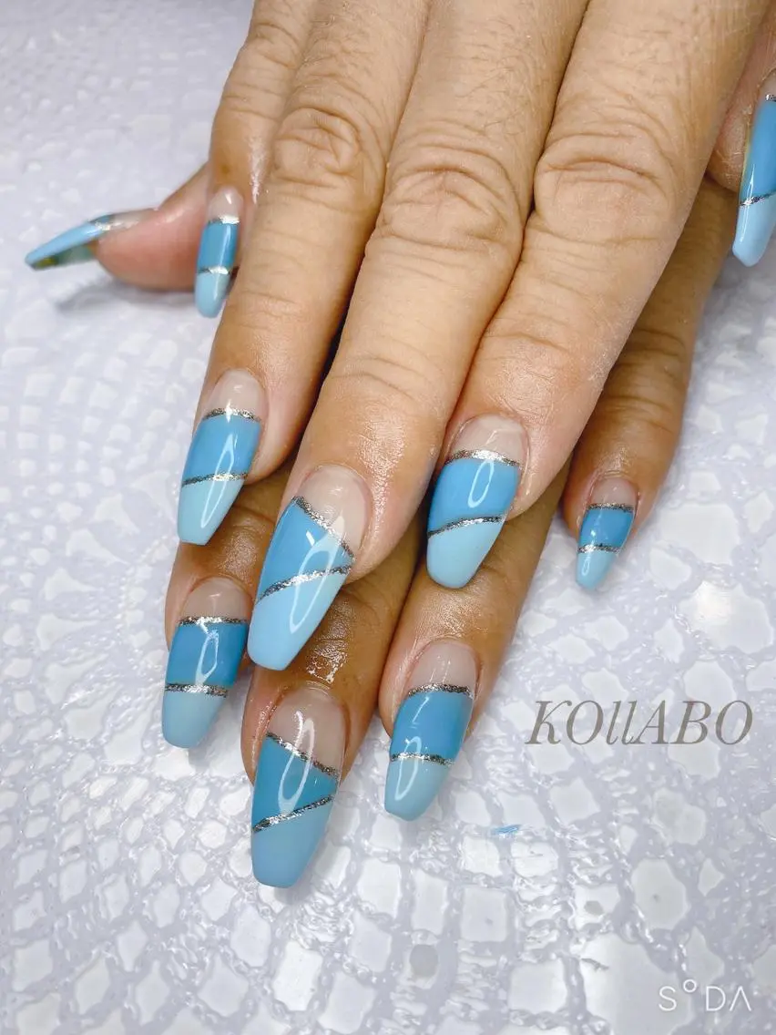 ネイル KOLLABO nailのネイルデザイン