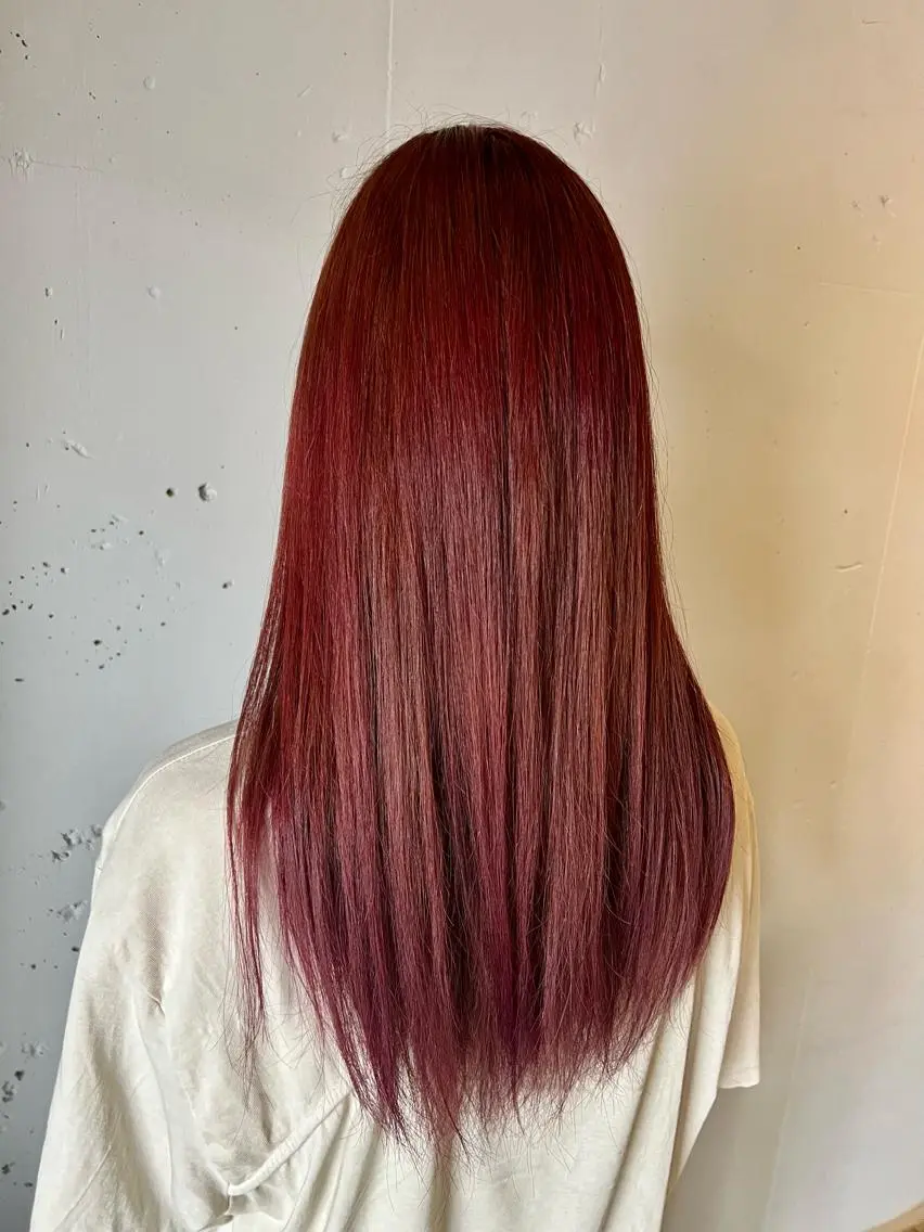 セミロング カラー ブリーチ ブリーチなしカラー レッドカラー ヘアカラー トリートメント ヘッドスパ カラースペシャリスト しょう🧑🏼‍🎨のヘアスタイル