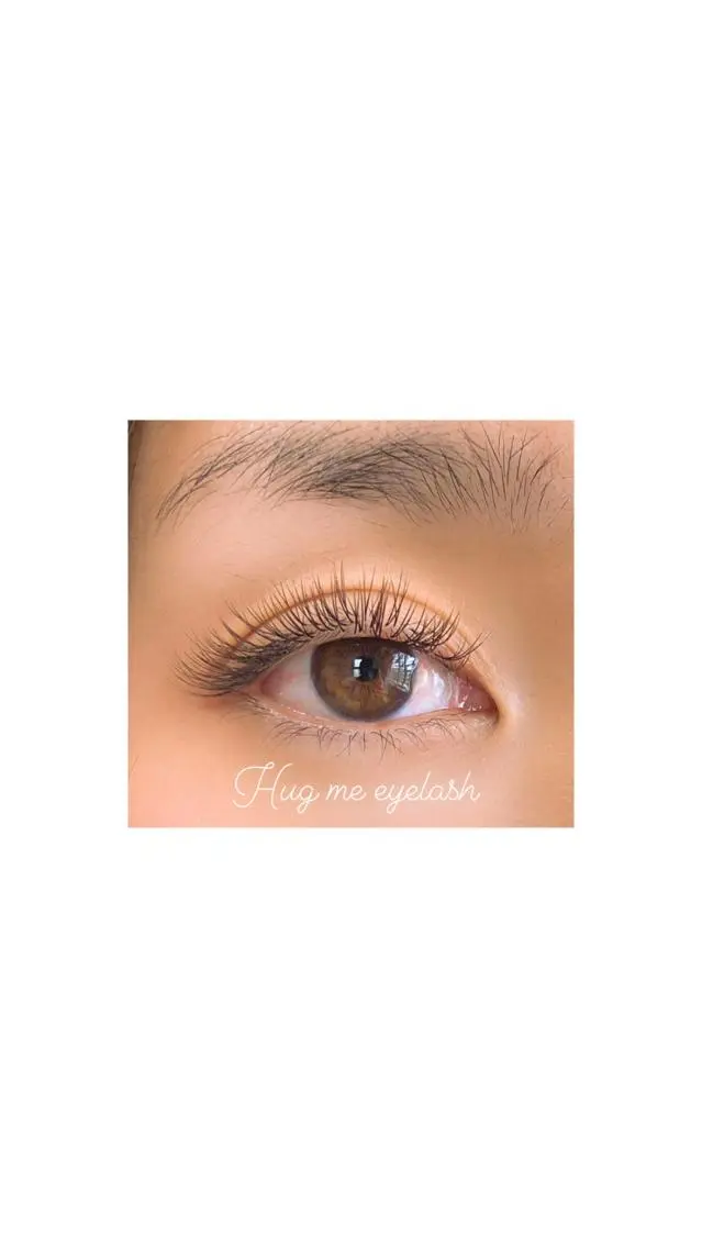 マツエク・マツパ バインドロック カラーマツエク マツエク Hug me eyelashのマツエク・マツパデザイン