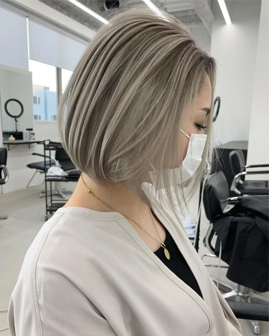 ミディアム 縮毛矯正 トリートメント 佐藤 まいらのヘアスタイル