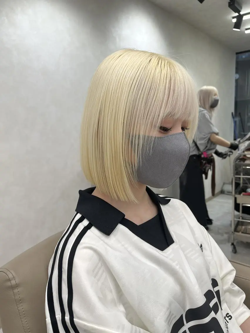 ミディアム カラー ブロンド 透明感カラー 🎀ダブルカラー🎀 ♡Kanon♡のヘアスタイル