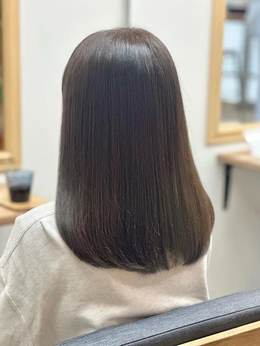 ミディアム カット ヘアカラー 縮毛矯正 トリートメント THE DAY 木村　敏之のヘアスタイル