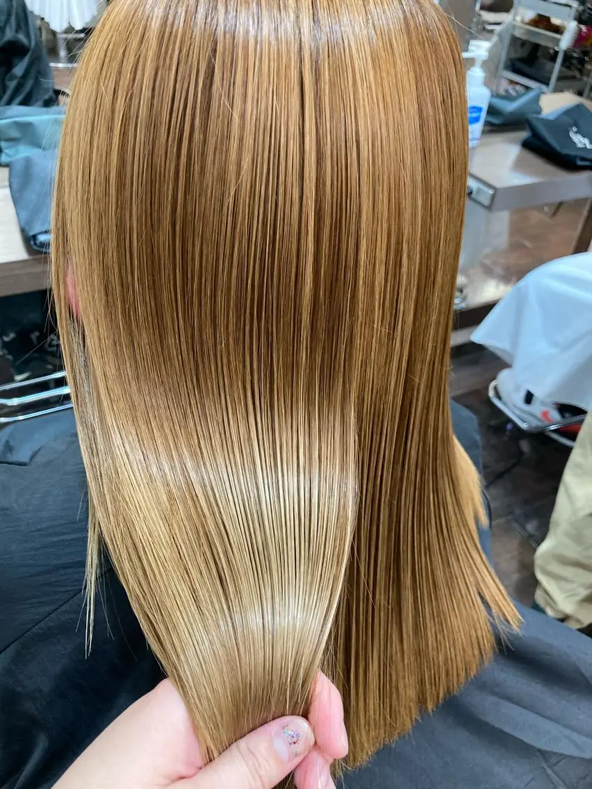 セミロング トリートメント Larry🌼中下 美香のヘアスタイル
