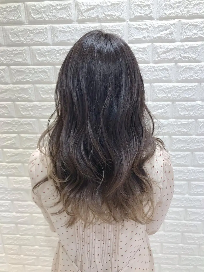 ロング カラー 岡田詩織 MODE Ks松原店のヘアスタイル