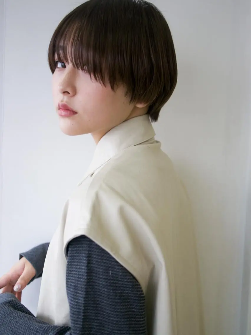 ショート 💜ショート💜 ウルフ、ボブ二色亜美のヘアスタイル