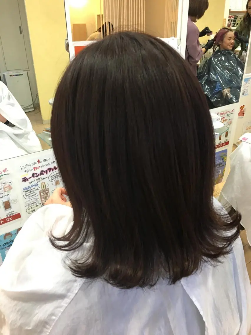 ミディアム カラー アッシュ レッドカラー カット ヘアカラー 斎藤 舞香のその他イメージ