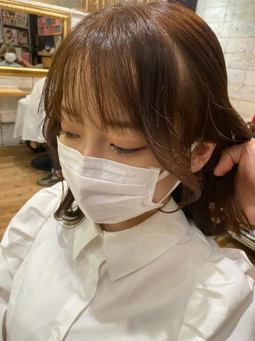 ミディアム くびれヘア 顔周りカット カット 【韓国レイヤー特化 ハッシュカット】のヘアスタイル