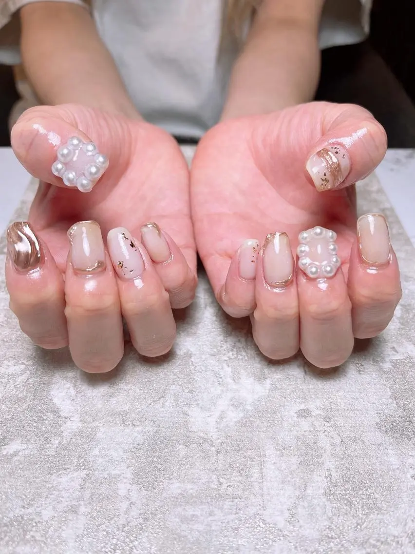 ネイル ニュアンスネイル nailsalon mur.のネイルデザイン