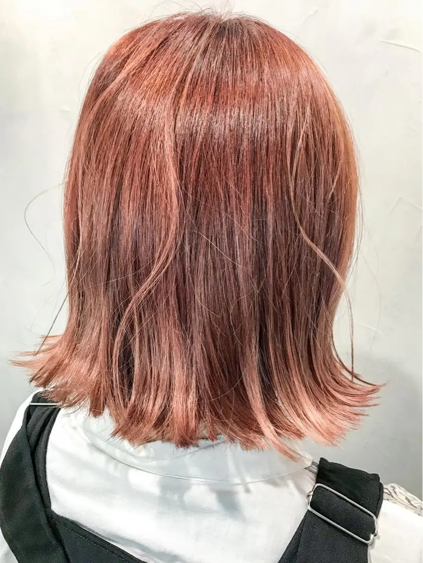 ショート カラー 江畑 匠 新宿三丁目 徒歩30秒⭐️のヘアスタイル
