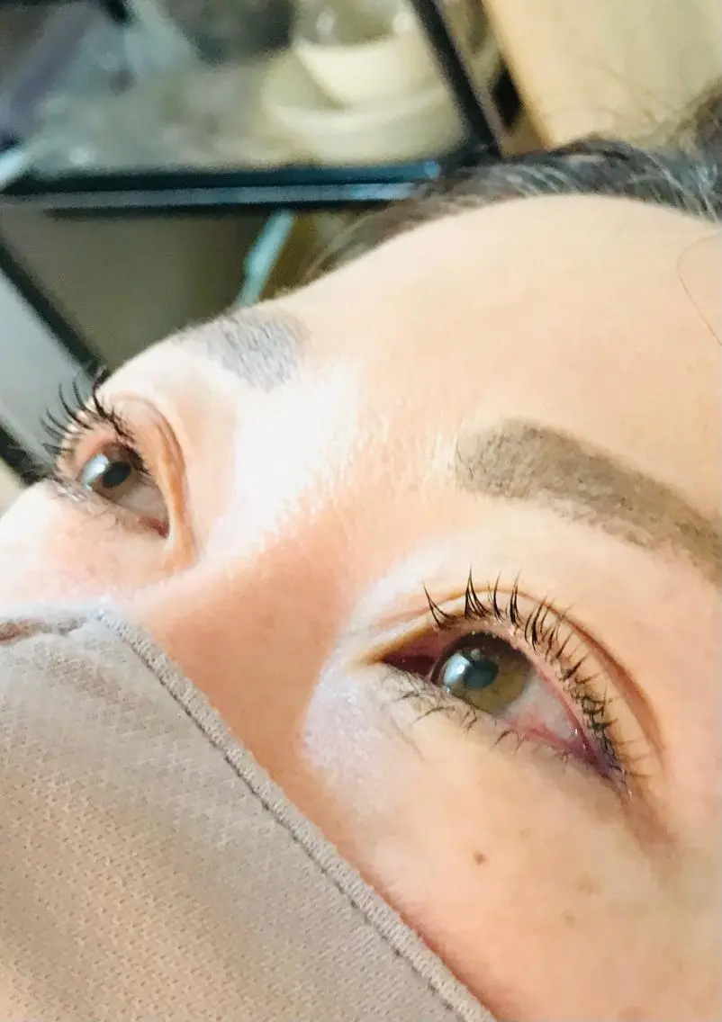 マツエク・マツパ LiBra Mikiのヘアスタイル