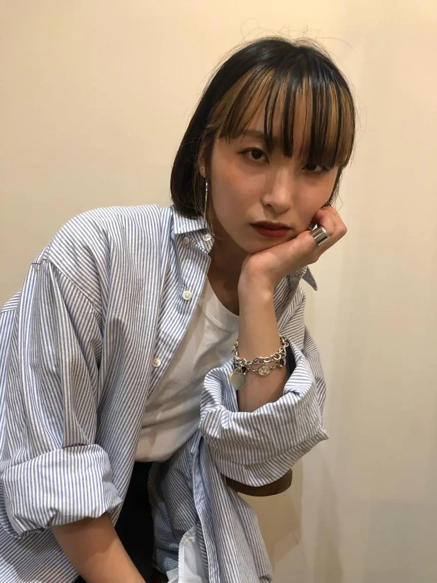 ミディアム ミストバング ボブ 山口 朔弥のヘアスタイル