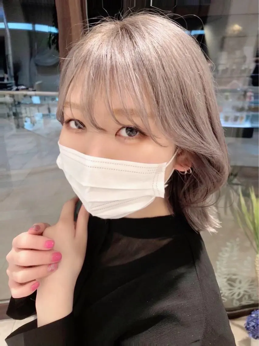ミディアム カラー ハイトーンカラー カイ マコトのヘアスタイル