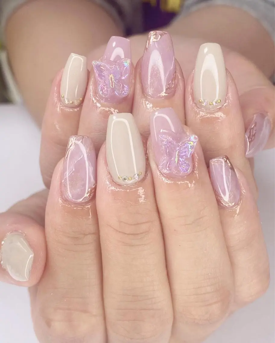 ネイル アートネイル オーロラネイル 桜ネイル クリアネイル フレンチネイル Nail Salon ertiのネイルデザイン