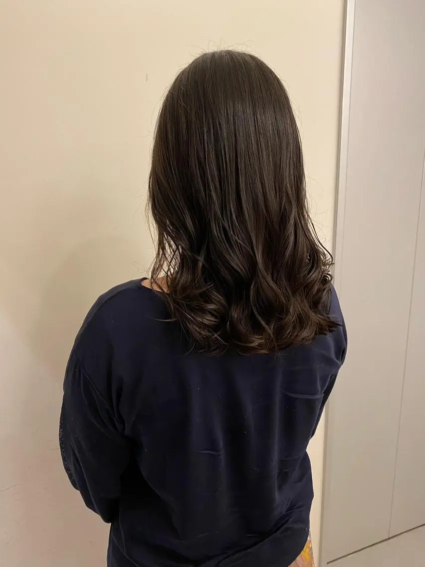 ミディアム パーマ ミディアムパーマ デジタルパーマ カット パーマ トリートメント 吉田 光佑のヘアスタイル