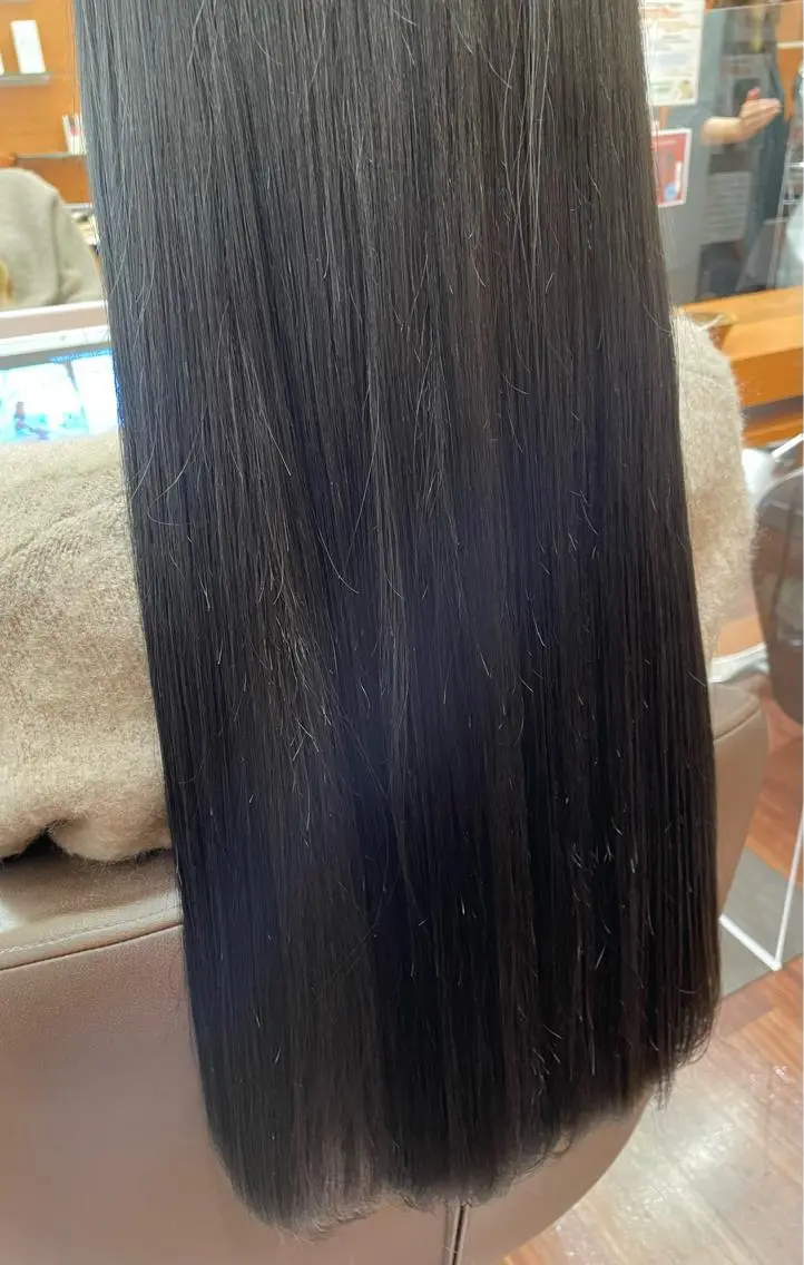 セミロング カラー 縮毛矯正 トリートメント セト マユミのヘアスタイル