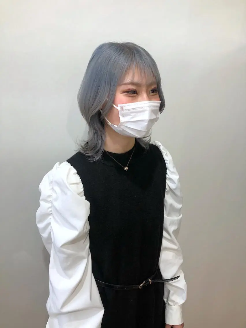 カラー white.梅田 デザインカラー🦄のヘアスタイル