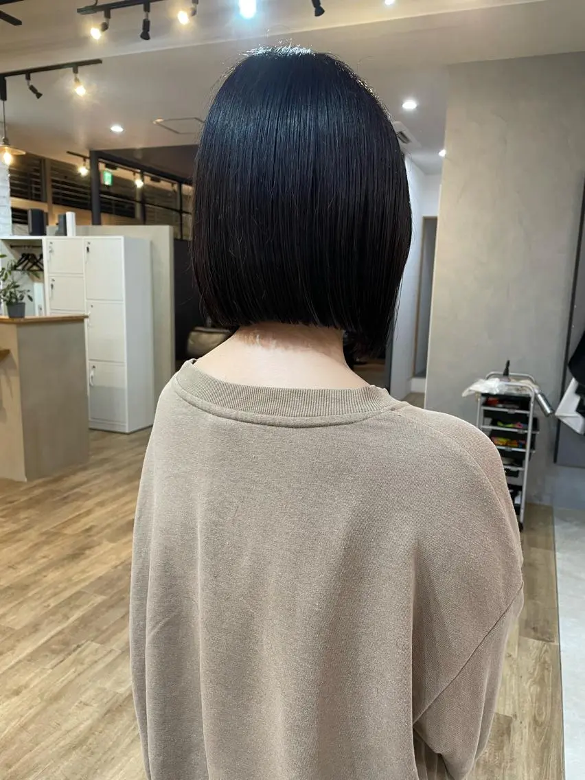 ショート カラー Basis 田口豪司のヘアスタイル