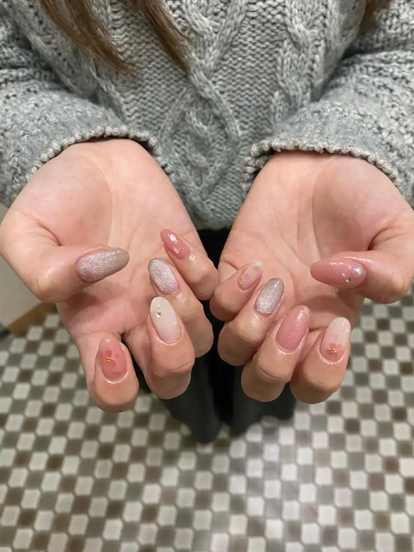 ネイル 桜ネイル 春ネイル ハンドネイル 梶山 美月のネイルデザイン