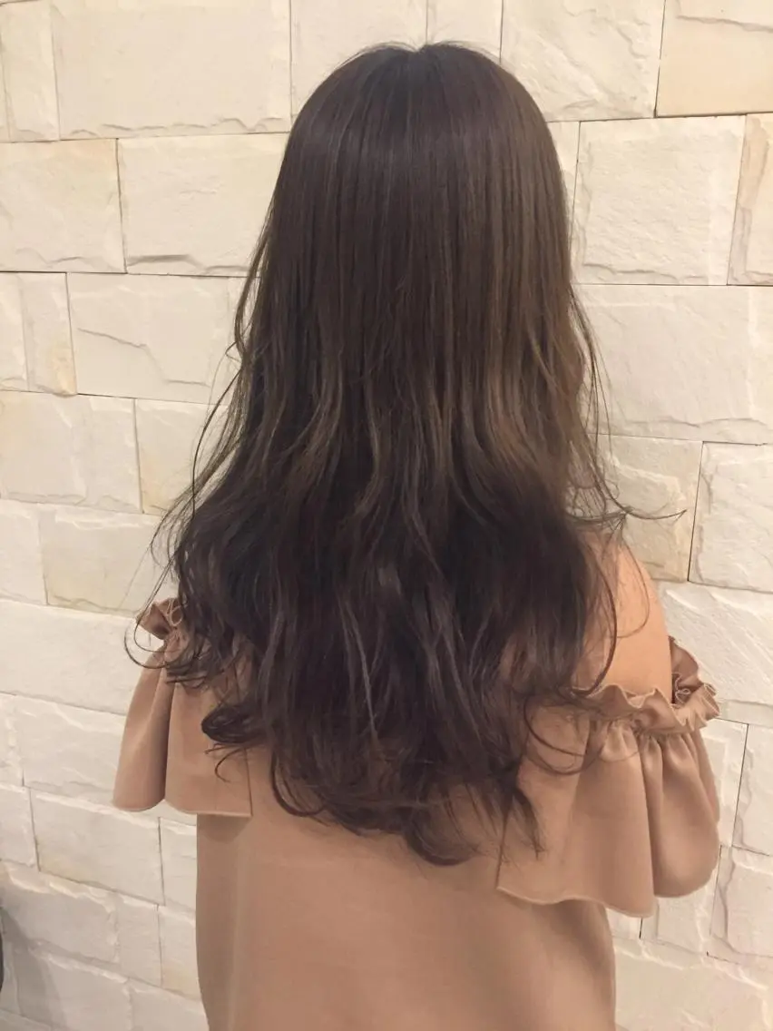 ロング カラー _WHITE 高槻店 平野湧人　/髪質改善のヘアスタイル