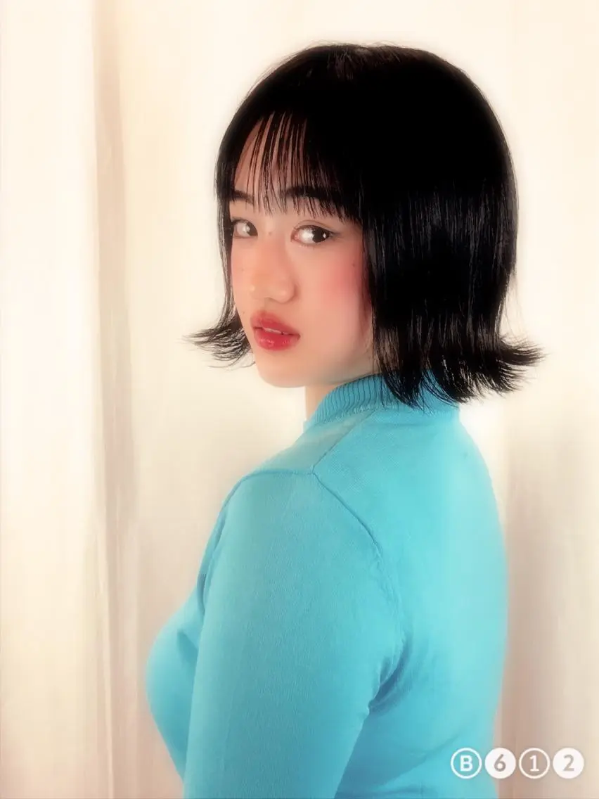 ショート カラー ボブ 外ハネヘア 縮毛矯正 yukari 艶髪ヘアのヘアスタイル