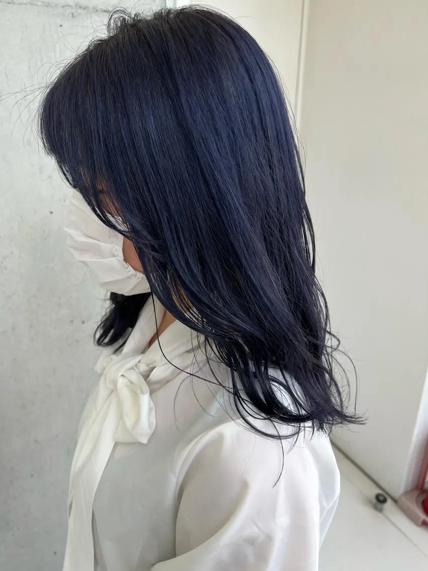 ミディアム カラー ネイビーカラー "小顔カット" Fuko.のヘアスタイル