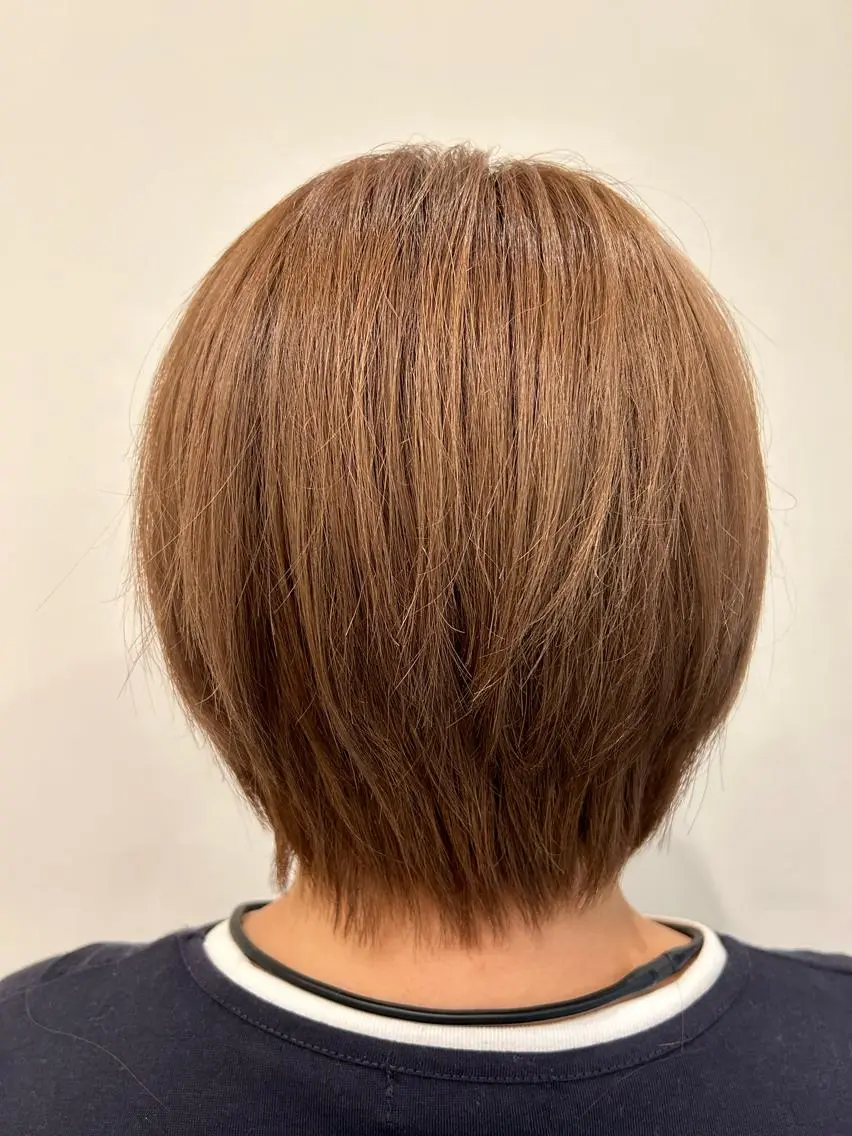ショート カット 若狭 彩花のヘアスタイル