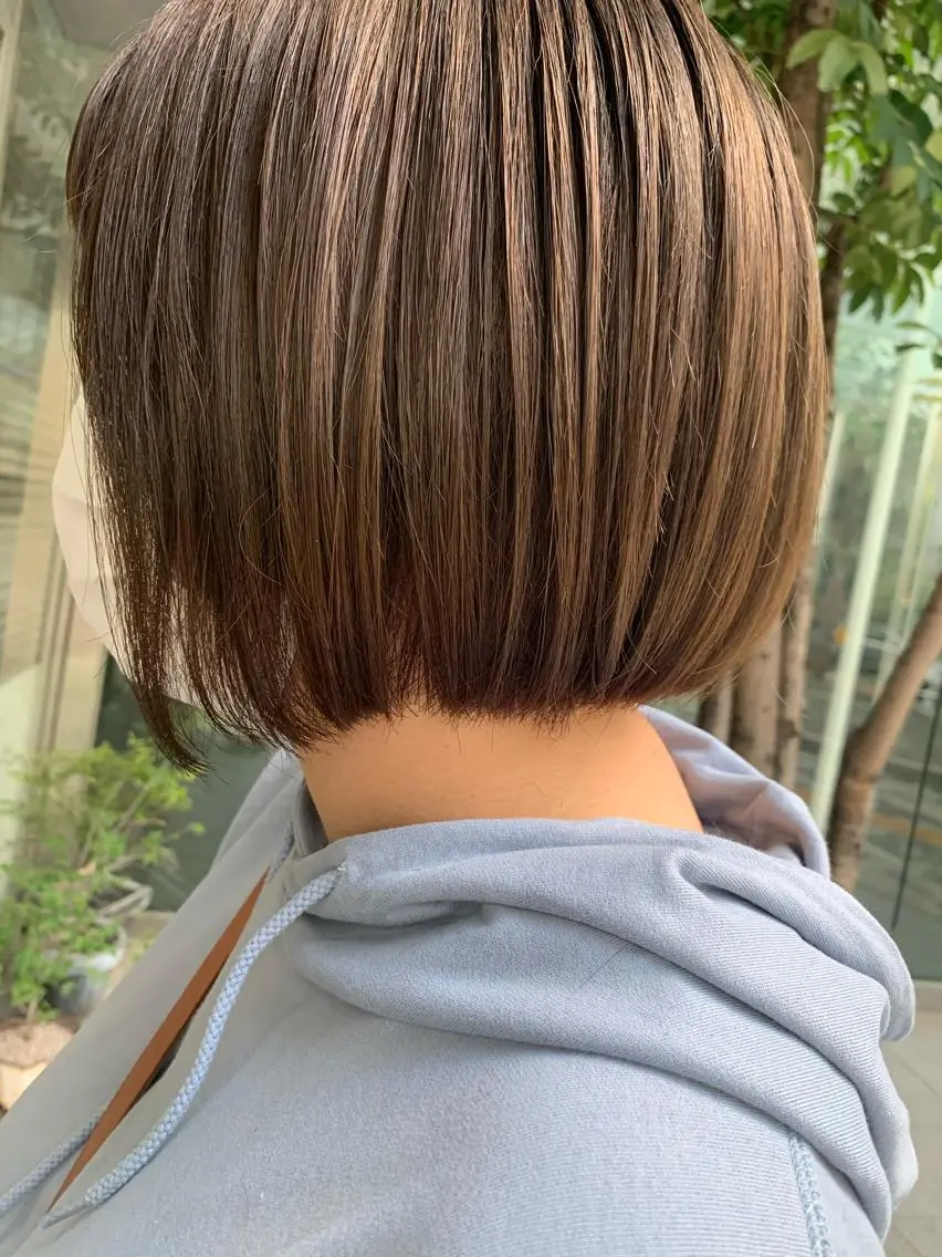 ショート カラー fio マナミのヘアスタイル