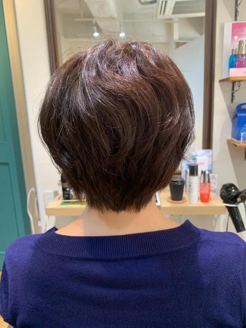 ショート カラー パーマ ヘアアレンジ メンズ キッズ ショートボブ テラコッタ ボブ ショートヘア ストレートパーマ 白髪世代特化 🌿飯塚京橋のヘアスタイル
