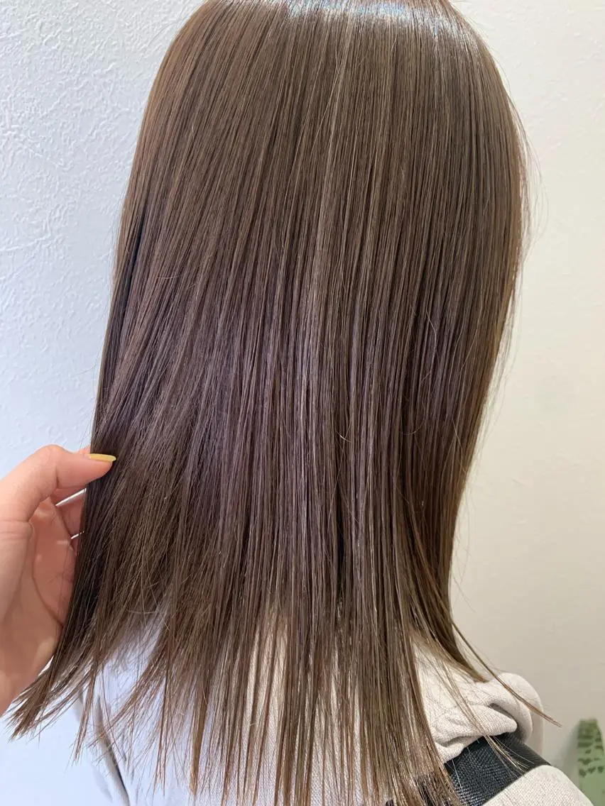 ミディアム カラー ベージュカラー ハイライトカラー ハイライト カット ヘアカラー トリートメント hubhair レイヤー/透明感のヘアスタイル