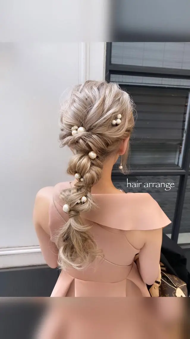 ヘアアレンジ ヘアセット 韓国ヘア🇰🇷 トヨキトキコのヘアスタイル