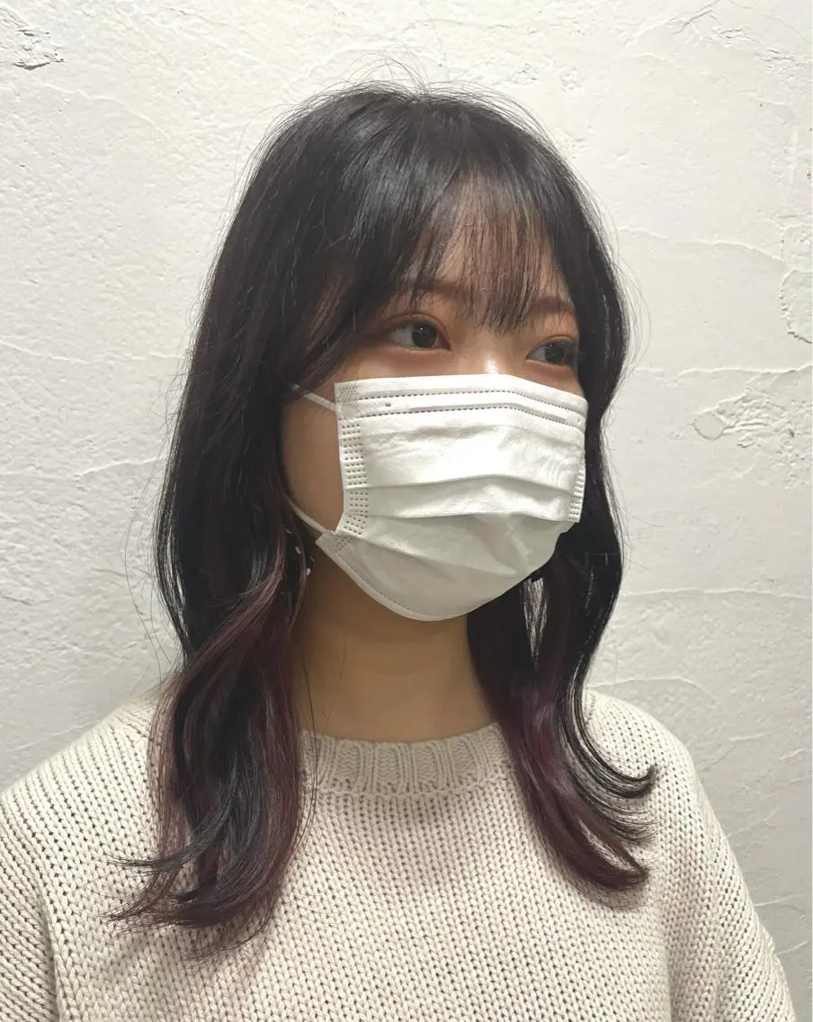 ミディアム カラー インナーカラー パープルカラー 顔周りカット 韓国風ヘア カット ヘアカラー トリートメント ショート/韓国ヘア Moto✂︎のヘアスタイル