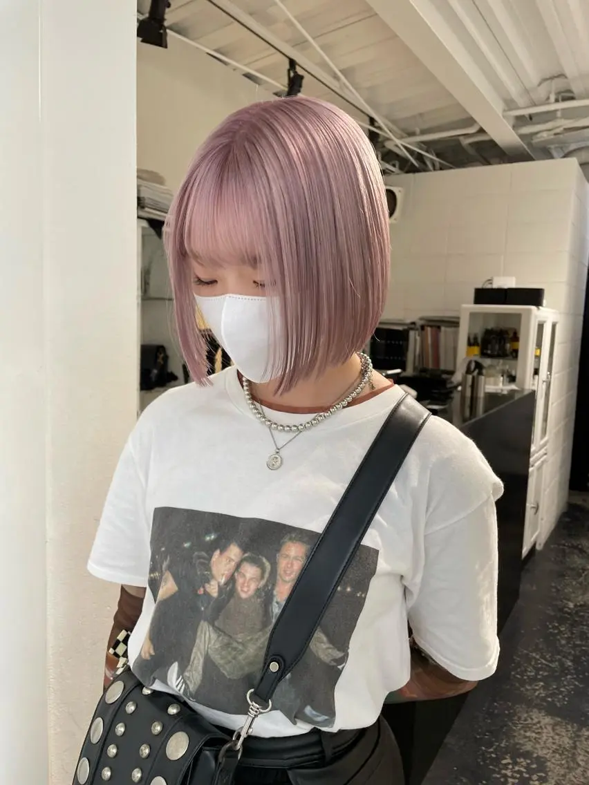 ショート カラー パーマ ヘアアレンジ メンズ キッズ ネイル マツエク・マツパ アイブロウ メンズブリーチ ブリーチ ピンクカラー カラーマツエク ピンク カット ヘアカラー トリートメント 艶ハイトーン/ヘア アレンジAYAKAのヘアスタイル