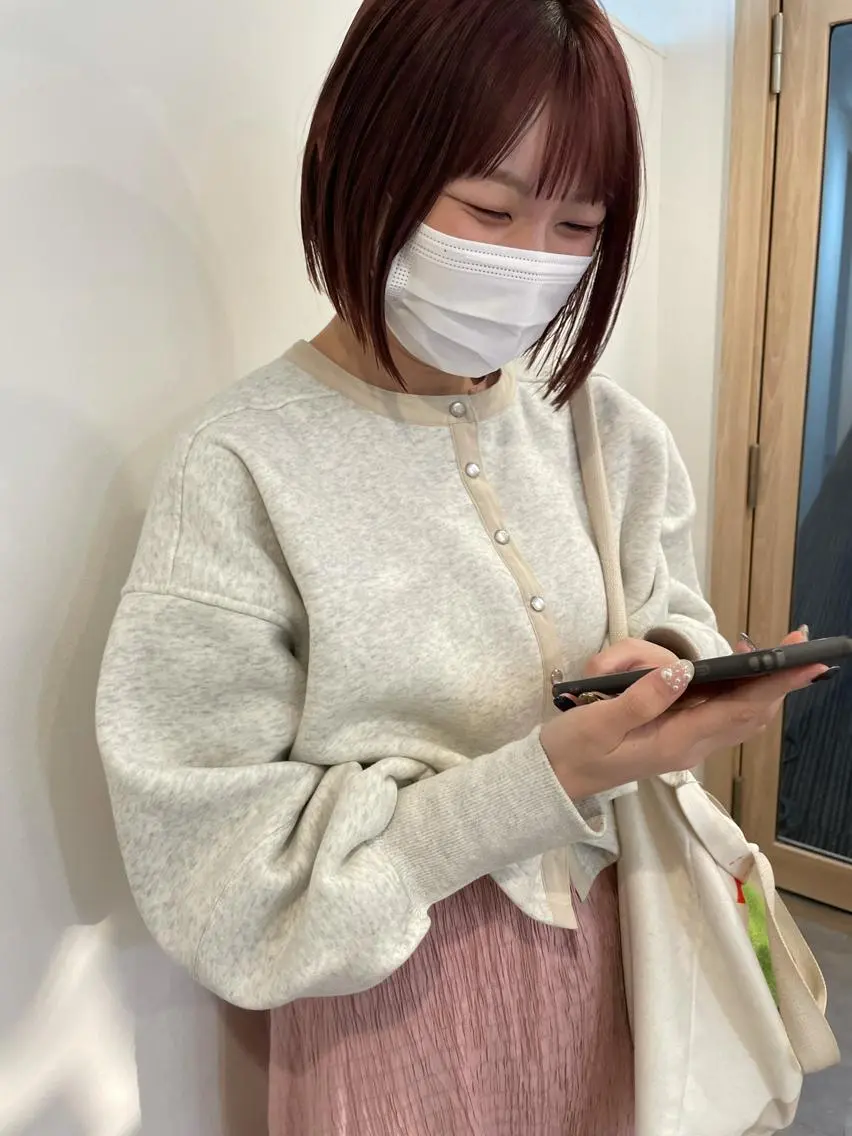 ショート カット ヘアカラー トリートメント 大迫 江梨のヘアスタイル