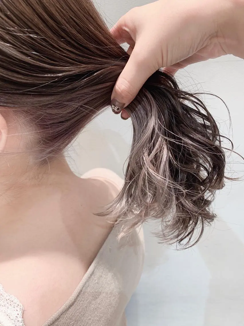 ミディアム カラー ブリーチ グレージュ インナーカラー カット ヘアカラー トリートメント 🦖鶴岡 香純🦖のヘアスタイル