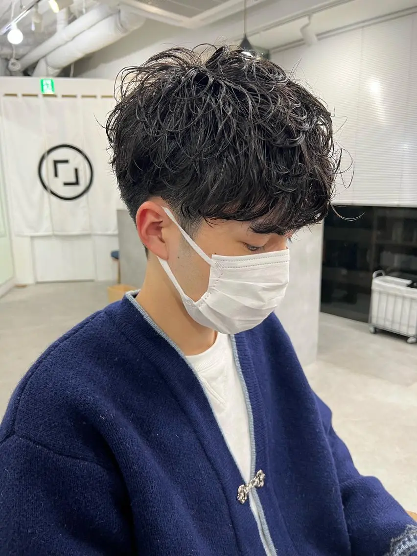 パーマ メンズ メンズパーマ 表参道メンズカット hikariのヘアスタイル