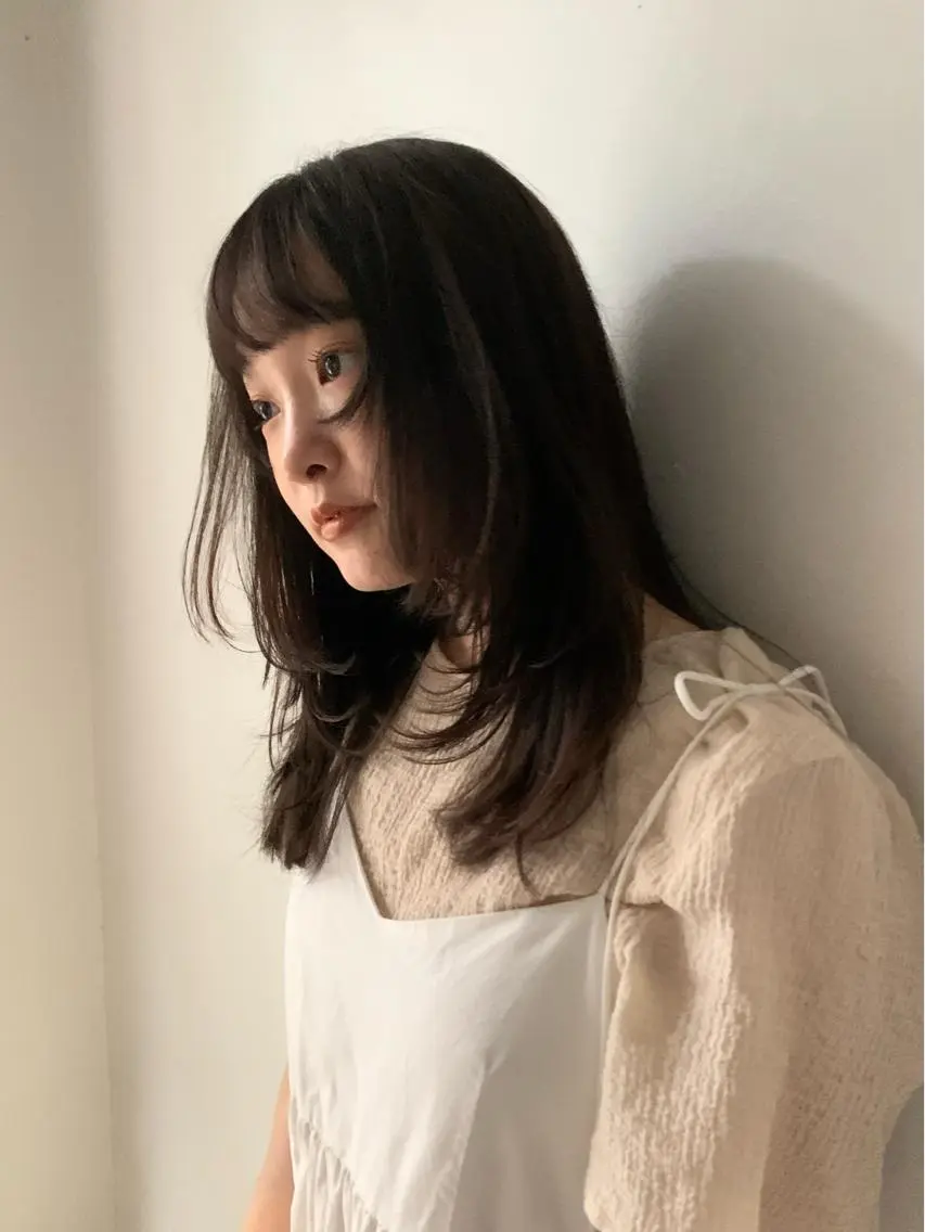 セミロング レイヤーカット 西山 紗耶香🪽 透明感カラー/ボブのヘアスタイル