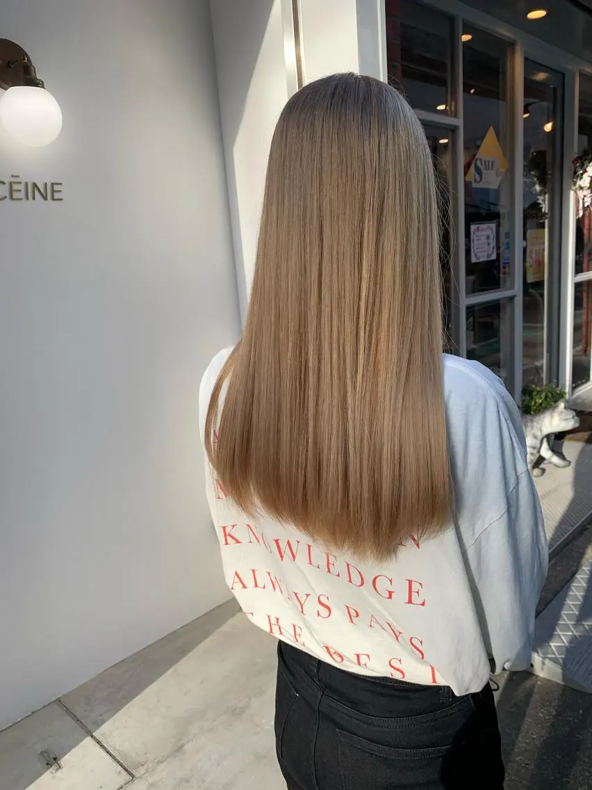 ロング カラー ベージュカラー ブロンド ブロンドベージュ カット ヘアカラー トリートメント 中目黒🌼 🌼ハナのヘアスタイル