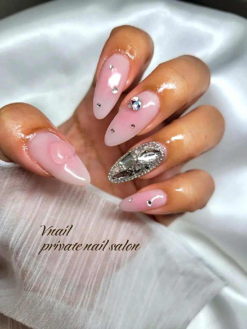 ネイル ハート V. nailのネイルデザイン