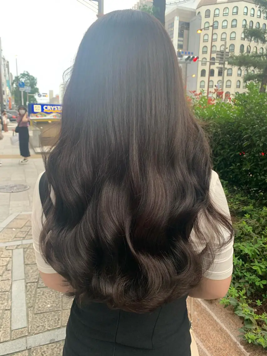 ロング カラー ヘアアレンジ オルチャンヘア 心斎橋🤍韓国風🤍 Mamiのヘアスタイル