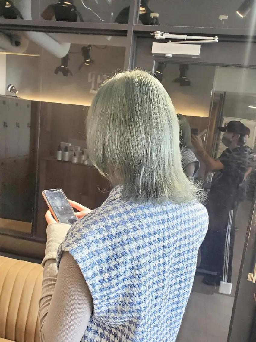 ミディアム カット ヘアカラー トリートメント ✨本日空きあります✨ 遠田コウヘイ🌟のヘアスタイル
